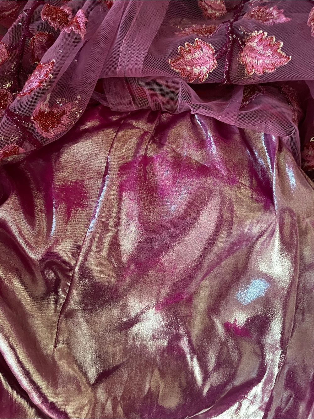 Gorgeous Afghan / Indian style
Purple Embroidered Sequined Floral Dress - Picture 9 of 12